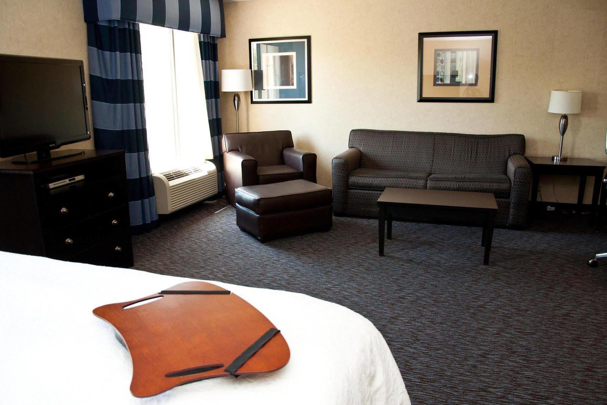 Hampton Inn Doylestown Warrington Bagian luar foto